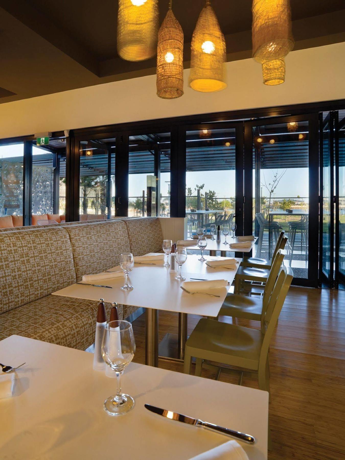 Vibe Hotel Darwin Waterfront Restaurante foto